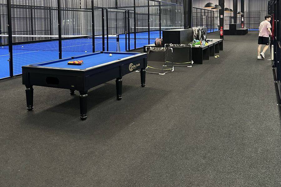 Le billard au bord des pistes